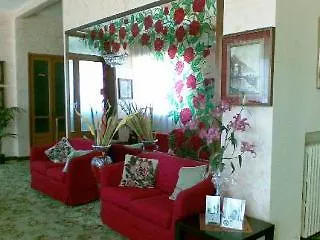 Astoria 3*